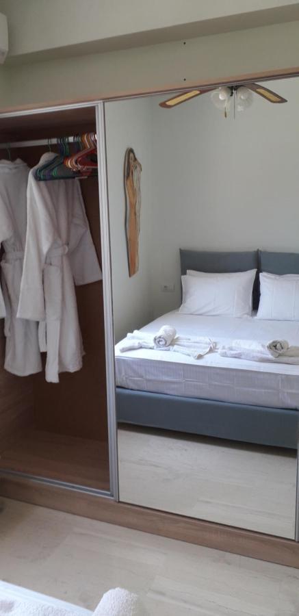 Alexandra'S Apartments - Port Of Zante المظهر الخارجي الصورة
