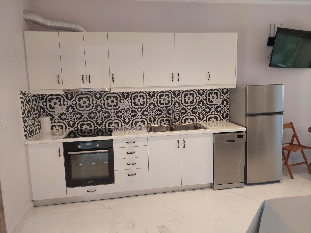 Alexandra'S Apartments - Port Of Zante المظهر الخارجي الصورة
